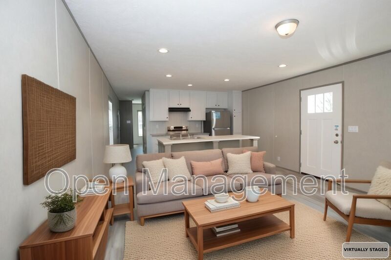 Republic House: 7534 Us-60
