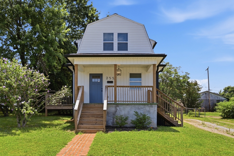 Alcoa House: 255 Telford Street