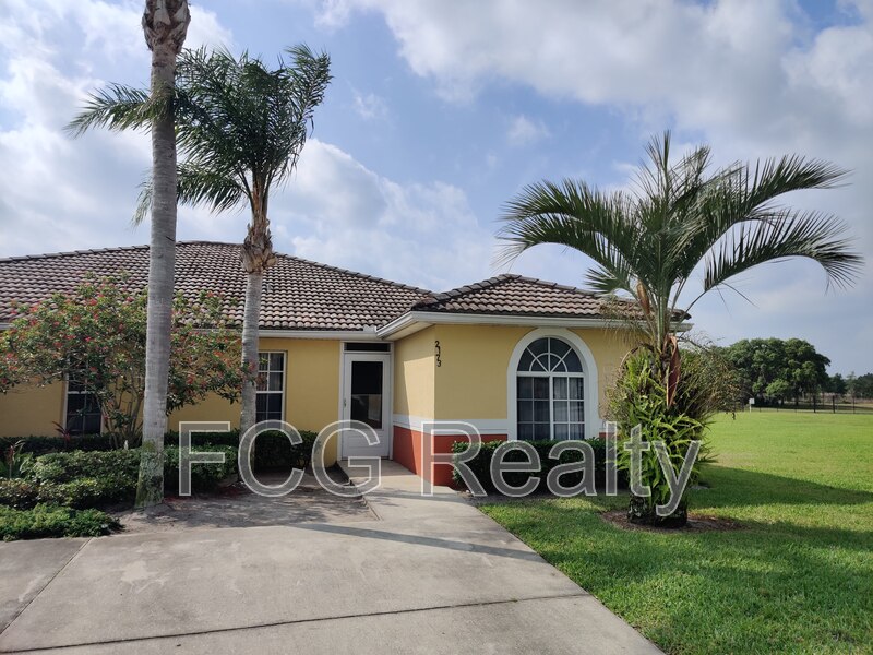 Kissimmee Townhome: 2173 Mystic Ring Loop