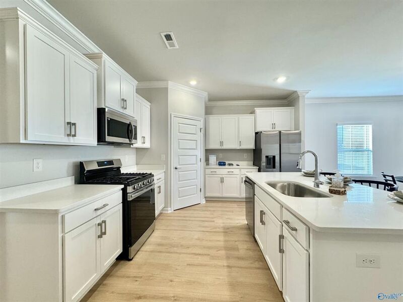 Athens House: 15617 Ruthie Lynn Drive