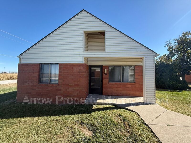 Waverly Condo: 11141 N 137 (Waverly)