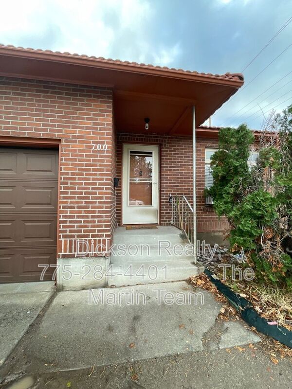 Reno House: 700 E. Taylor Street