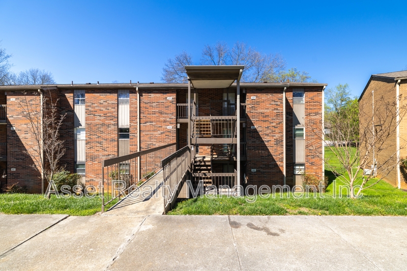 Knoxville Condo: 431 Canberra Drive - 431