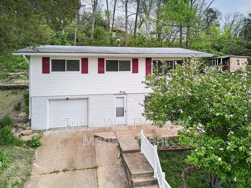 Fenton House: 63 Patricia Pl
