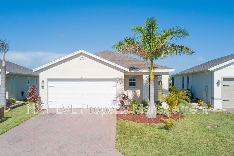 North Fort Myers House: 18517 Cronin Sand Ln