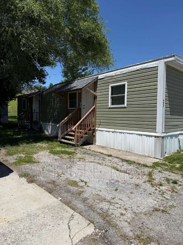 Saint Charles Condo: 747 Cunningham Ave