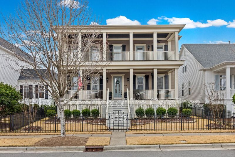 Charlotte House: 10124 Buggy Horse Rd.