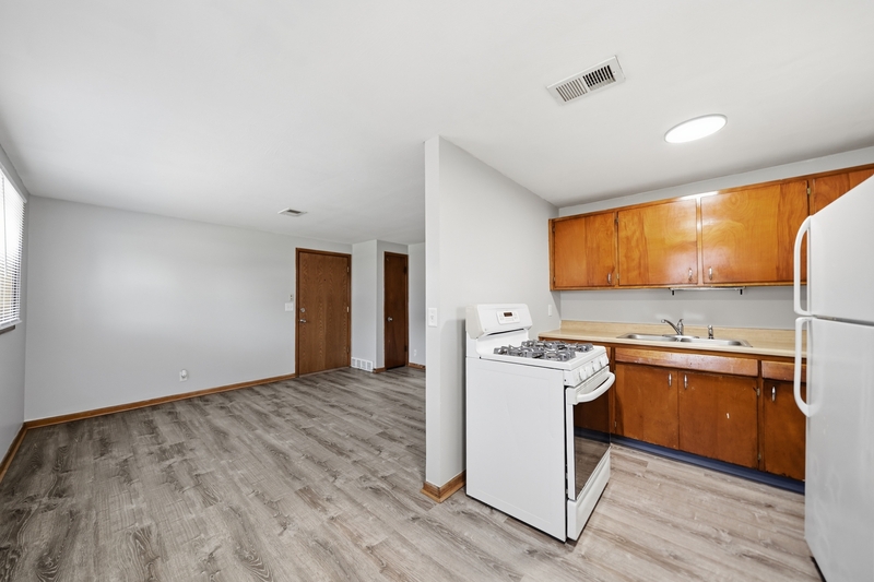 Lincoln Condo: 5430 Ervin Street - 4