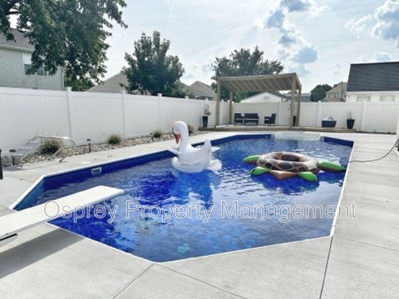 Fully Remodeled 4-Bedroom Home! 