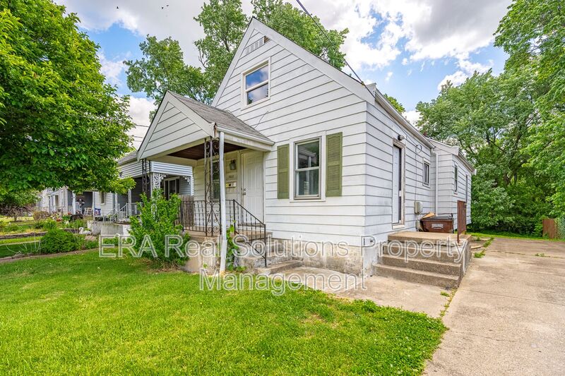 North College Hill House: 7032 La Boiteaux Ave.