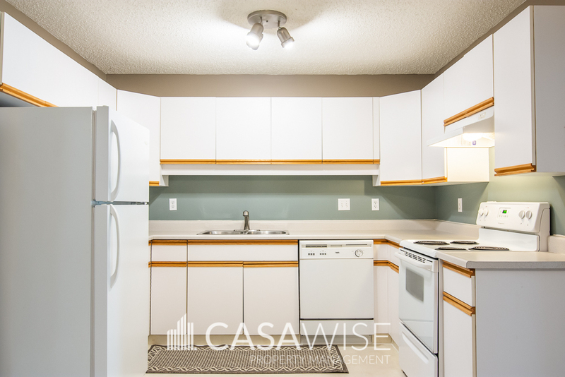 Edmonton House: 208 - 8903 106A Avenue Northwest