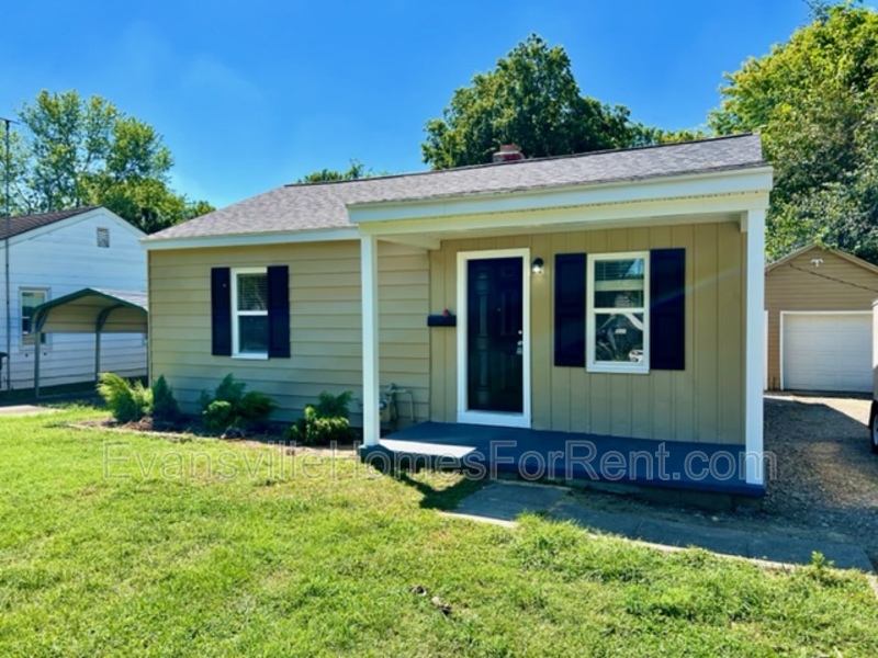 Evansville House: 2325 Margybeth Avenue