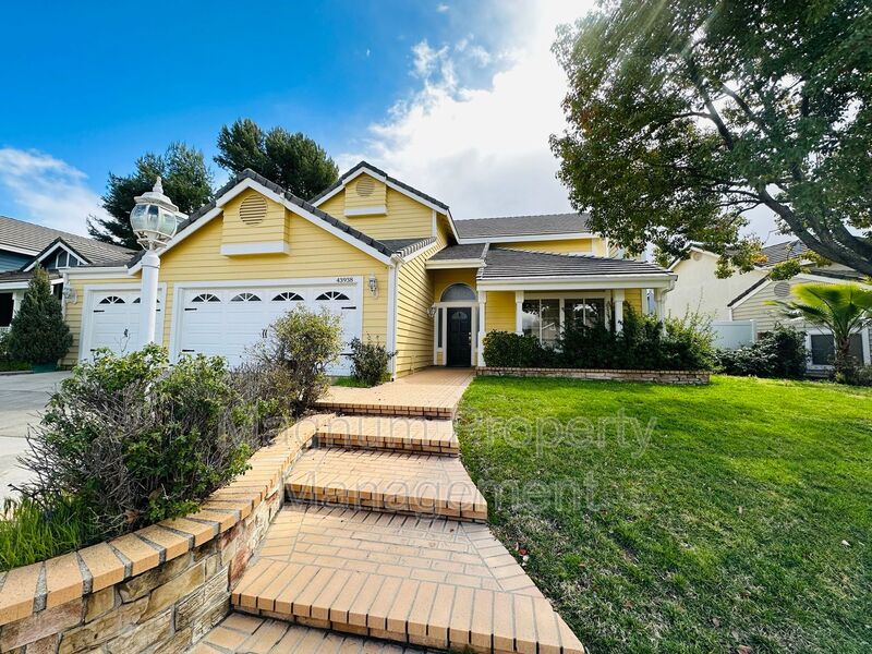 Temecula House: 43938 Northgate AVe