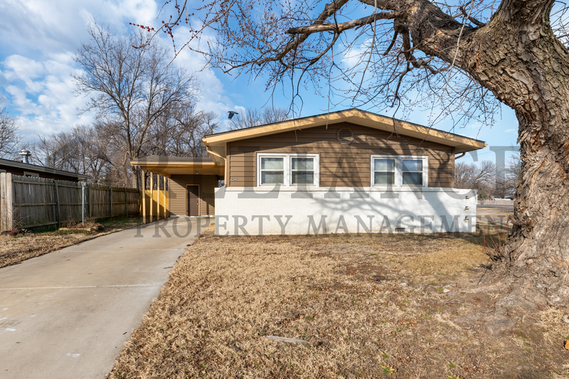 Wichita House: 2803 South Glenn Avenue