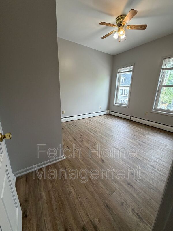 York House: 225 Front Street