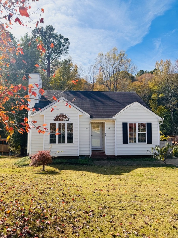 Wake Forest House: 821 Wallridge Drive