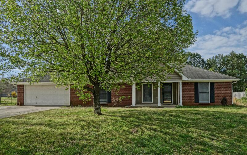 Harvest House: 242 Saddle Rock Court