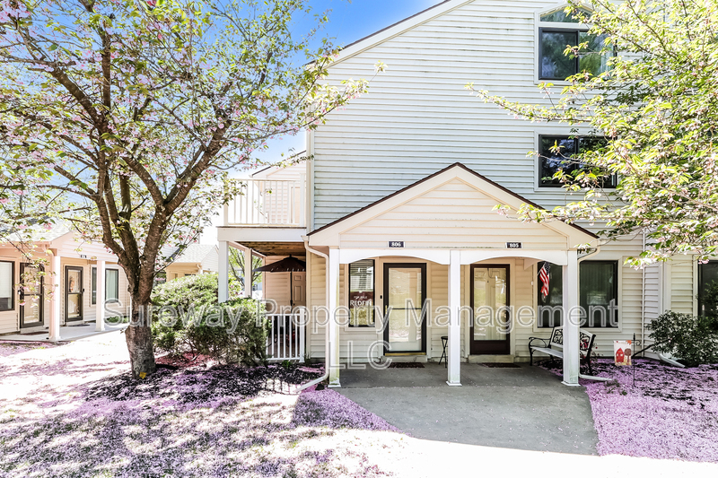 Voorhees Condo: 806 Gregorys Way