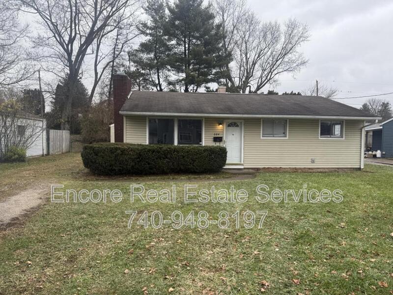 Newark House: 684 Saratoga Ave