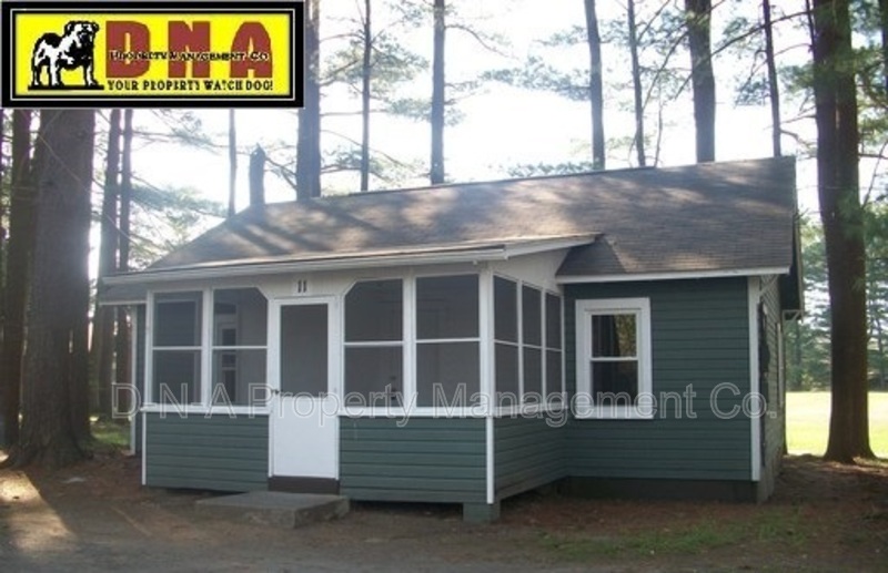 East Stroudburg House: 263 Acres Road