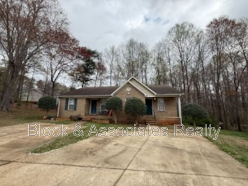 Asheboro Condo: 1818 Saddlewood Court