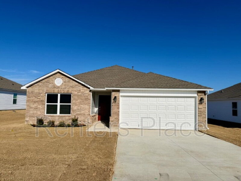 Claremore House: 1116 Raven Drive