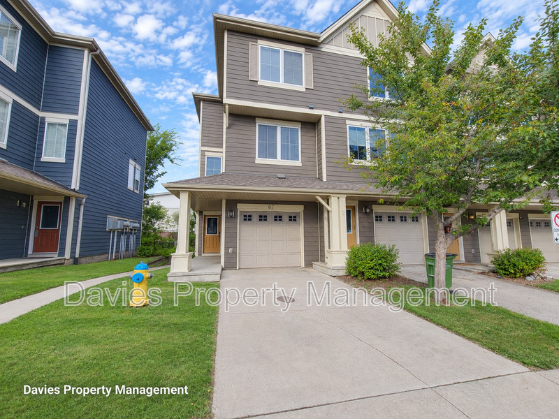 Edmonton Townhome: 603 Watt Boulevard SW