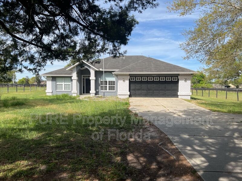 Ocala House: 14232 SW 8th Avenue