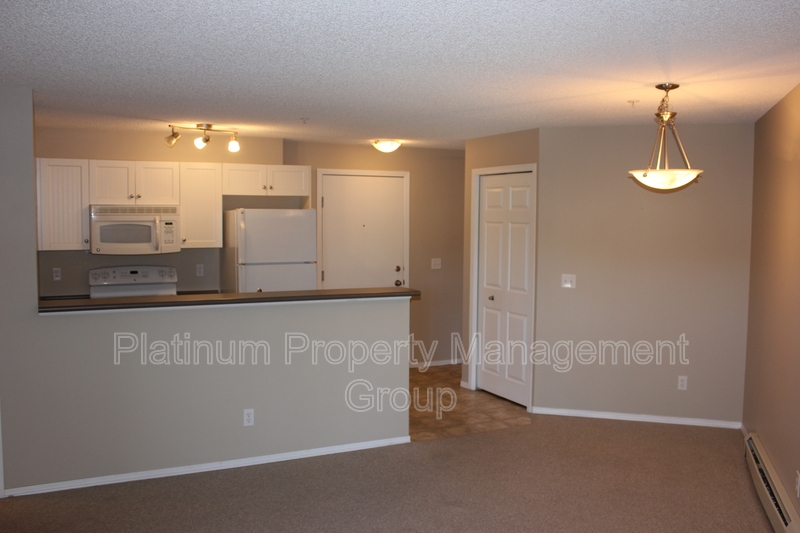 Calgary House: 1222