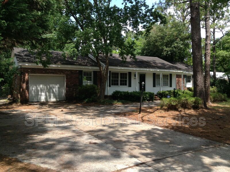 Wilmington House: 4841 College Acres Dr
