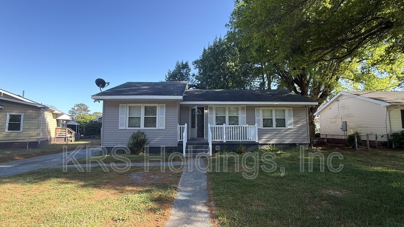 Portsmouth House: 903 Freedom Ave