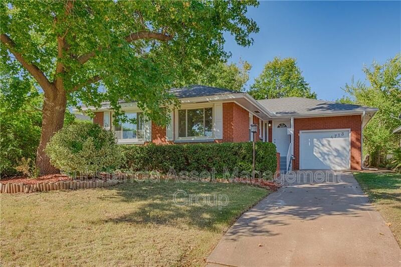 Oklahoma City House: 4713 North Harvey Parkway