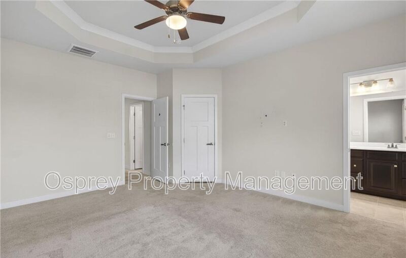 Spacious 3-Bedroom Townhome in Norfolk!  - Photo 9
