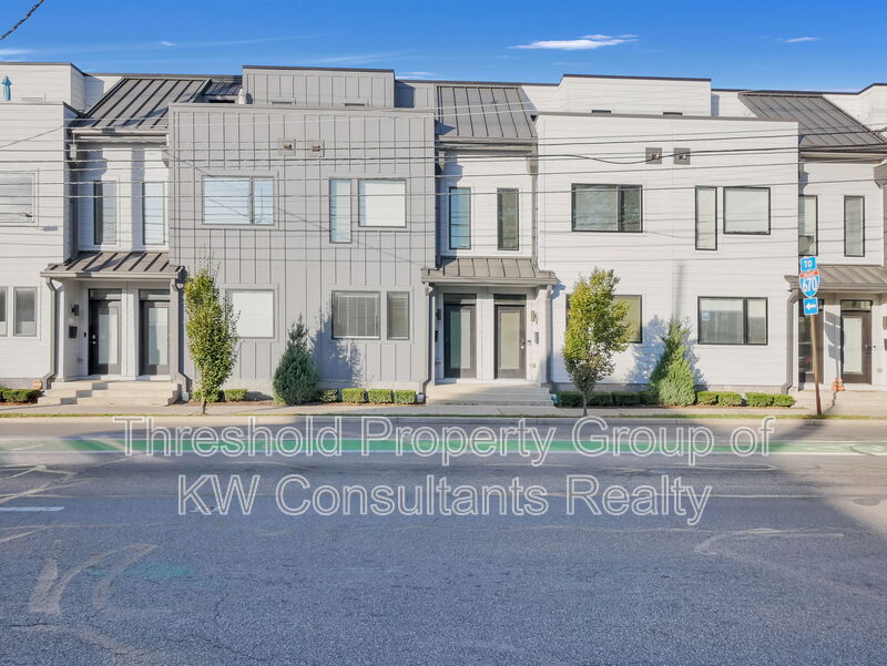 Columbus Condo: 1159 North 4th Street - 1159