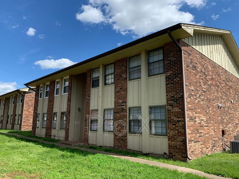 Joplin Condo: 910-912 S Connecticut Ave