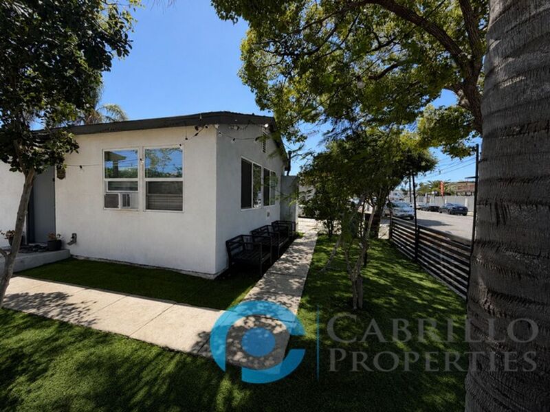 Oceanside Condo: 1307 Division Street