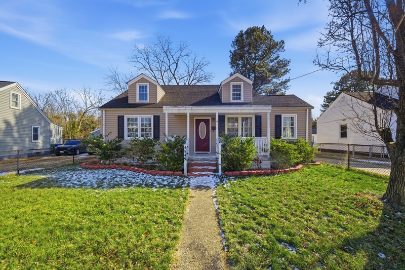 Norfolk House: 4549 Bankhead Avenue