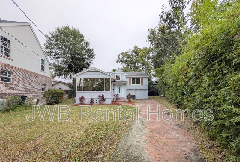 Jacksonville House: 1406 Belvedere Ave