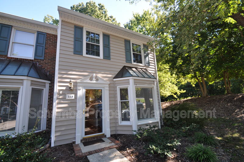 Cary House: 240 Beechtree Dr