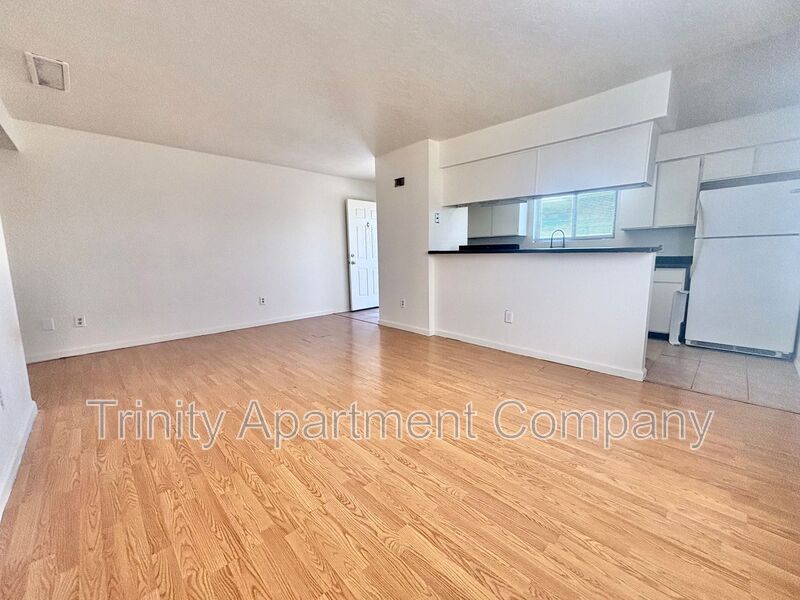 Albuquerque Condo: 117 General Arnold