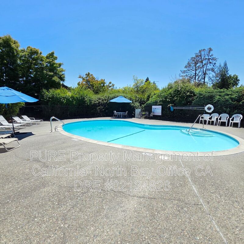 Rohnert Park House: 963 Santa Cruz Way