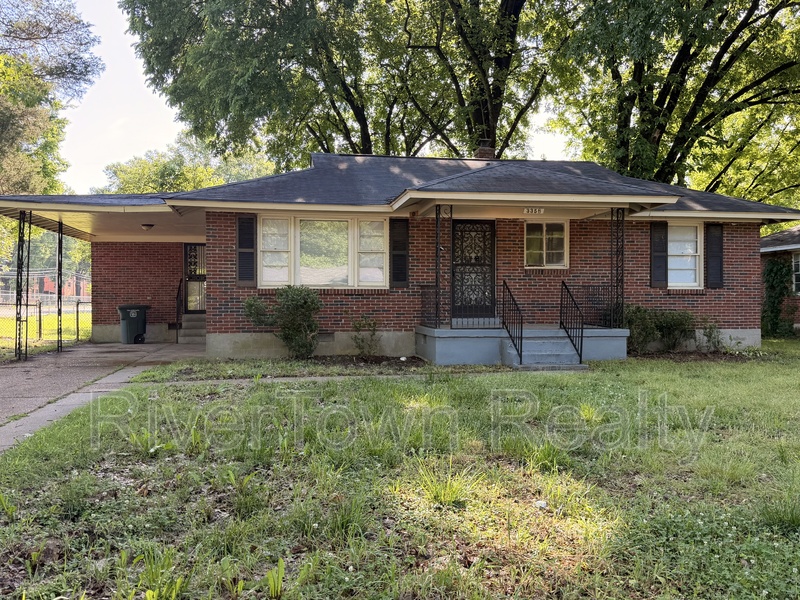 Memphis House: 3358 Parham St