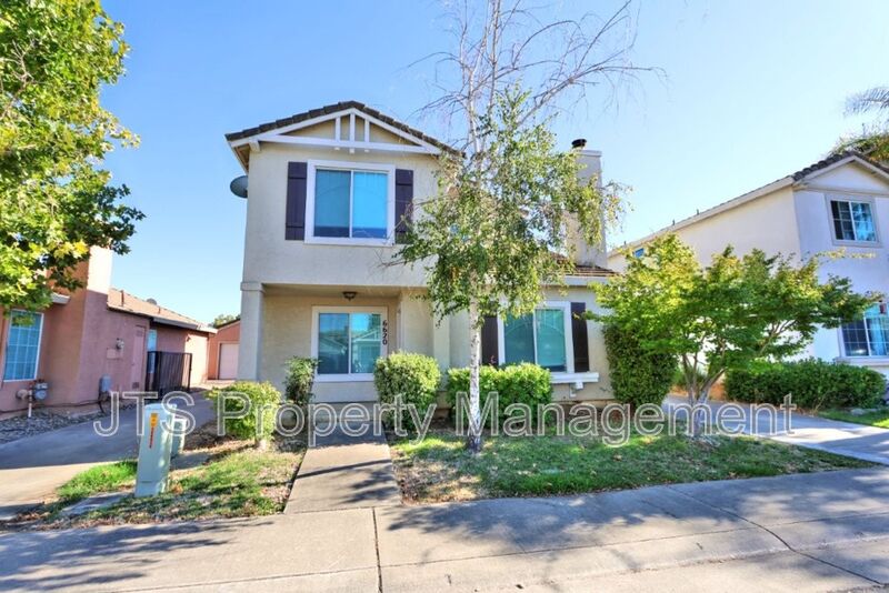 Elk Grove House: 6620 Verandah Ct