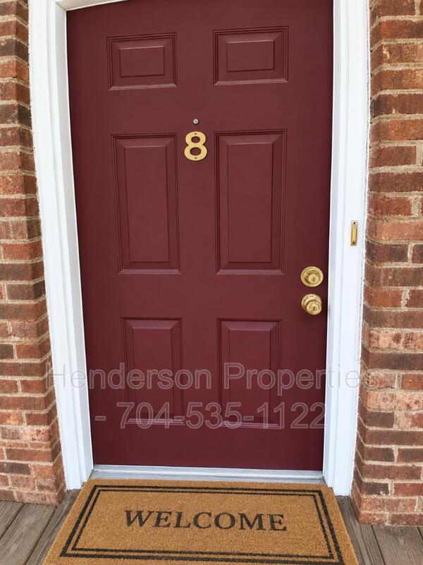 Albemarle Condo: 100 Fairway St