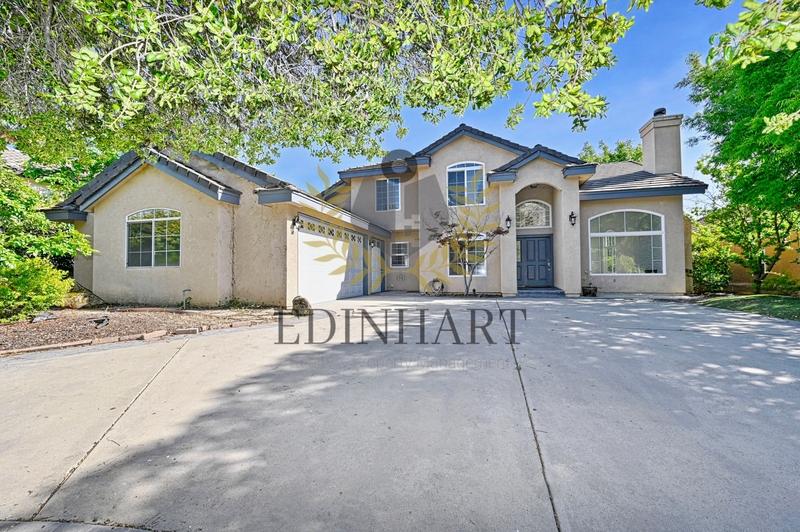 Friant House: 21678 Eastmere Lane