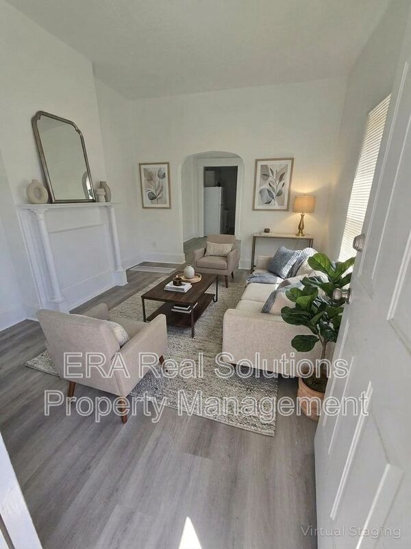 Columbus Condo: 950 McAllister Ave