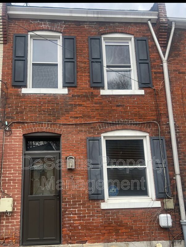Pittsburgh Townhome: 19 Saint Leo Street