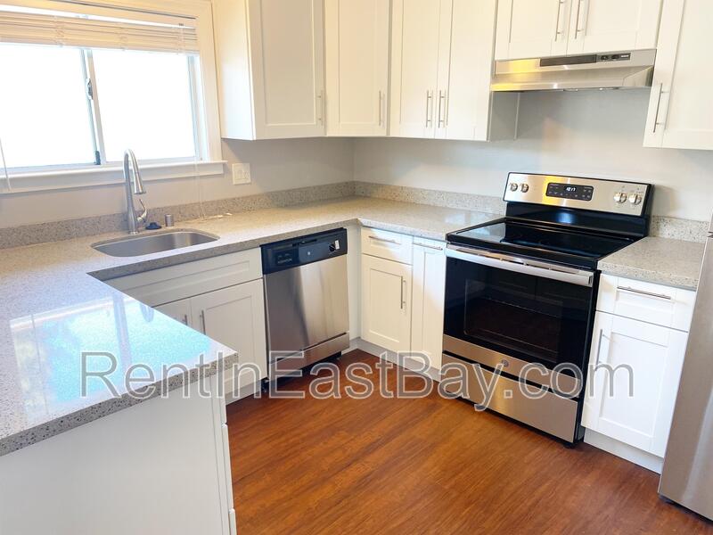 Oakland House: 466 24th Street#6