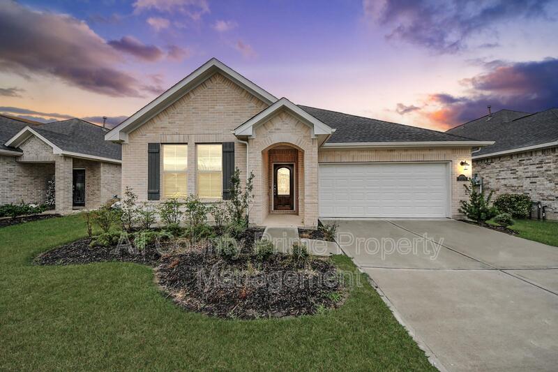 Fulshear House: 31215 Whitfield Ct.