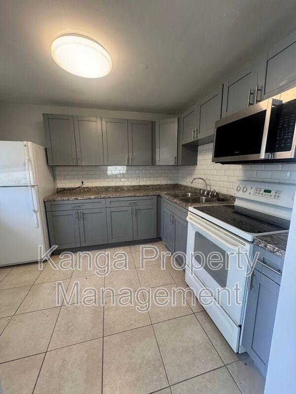 Fort Pierce Condo: 3206 Louisiana Ave